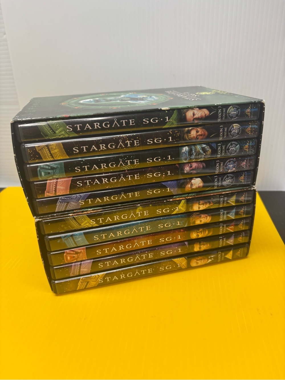 Stargate SG-1 Season 1 and Season 2 Dvd Set Lot - Picture 7 of 7